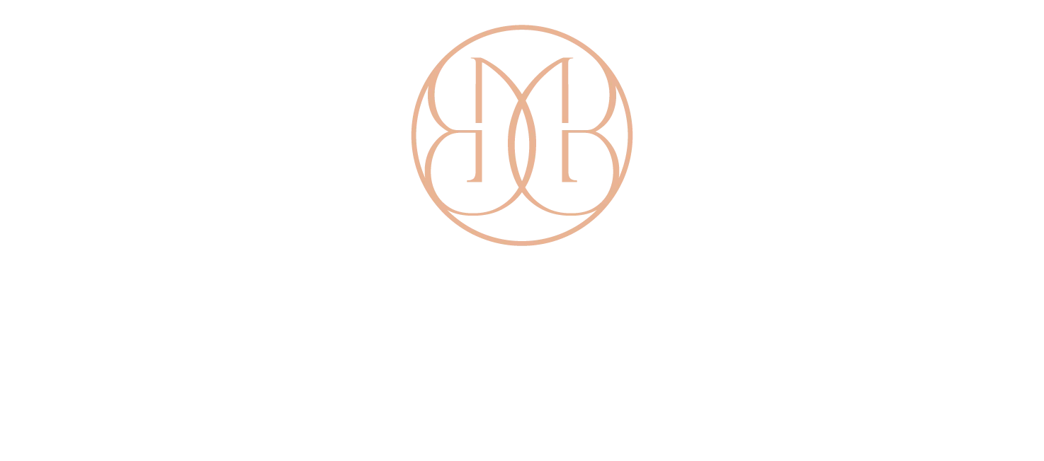 Dra. Bruna Ruviaro Müller · Cirurgia Plástica